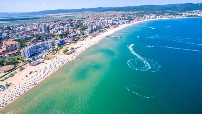 Oficial din Ministerul Economiei critică românii care merg în vacanță în Bulgaria