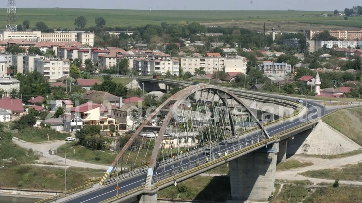 Patru oferte pentru proiectarea și reabilitarea podului pe DN 3 de la Basarabi