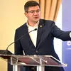 Președintele Consiliului Județean Iași, Costel Alexe, a luat, chiar sub lupa EPPO, microbuze electrice școlare la prețul de 240.000 de euro