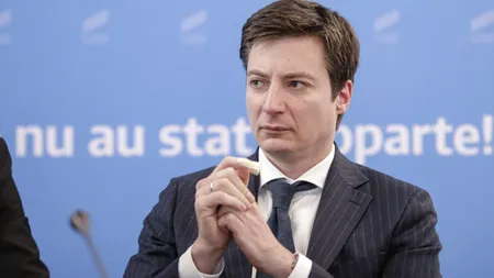 Andrei Caramitru prezice înfrângerea Maiei Sandu în turul al doilea și sugerează măsuri urgente din partea României pentru a proteja orientarea pro-europeană a Republicii Moldova