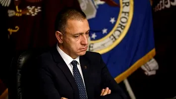 Fifor avertizează: „România, un stat consumat de agenda altora”. Atac la politica externă în criza Groenlanda