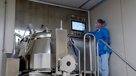 Zentiva a produs 144 mil. cutii de medicamente în 2020. Unul din 10 medicamente vândute în farmacii e produs de companie