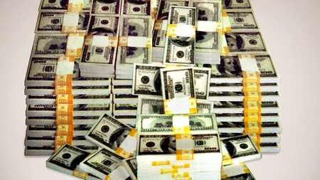 Arma de distrugere financiară a lui Trump: sistemul global de plăți