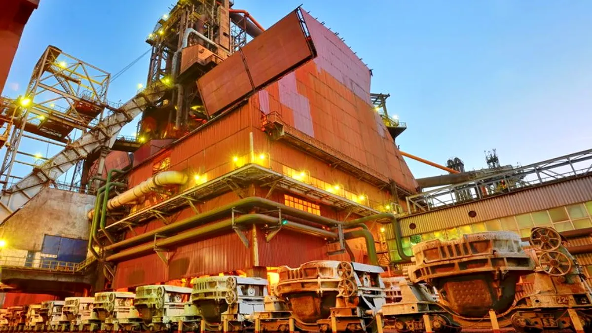 S-au găsit bani pentru industria oțelului și aluminiului din România. Ar putea fi șansa combinatului de la Galați