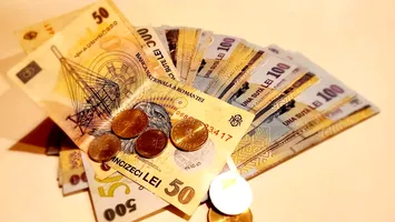 Bani înapoi pentru căldura sub parametri. Cum pot bucureștenii să ceară recalcularea facturilor