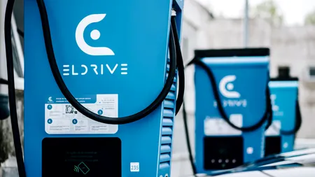 UE finanţează cu 45 de milioane de euro instalarea a 1.400 de puncte de încărcare a maşinilor electrice în România şi alte 12 state europene