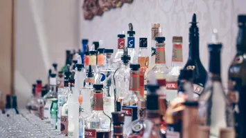 Băuturile alcoolice care nu îngrașă. Pot fi consumate cu încredere, au un „impact minim asupra siluetei”