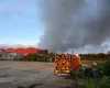 Patru persoane rănite într-o explozie urmată de incendiu la fabrica de prelucrare a lemnului din Sebeş