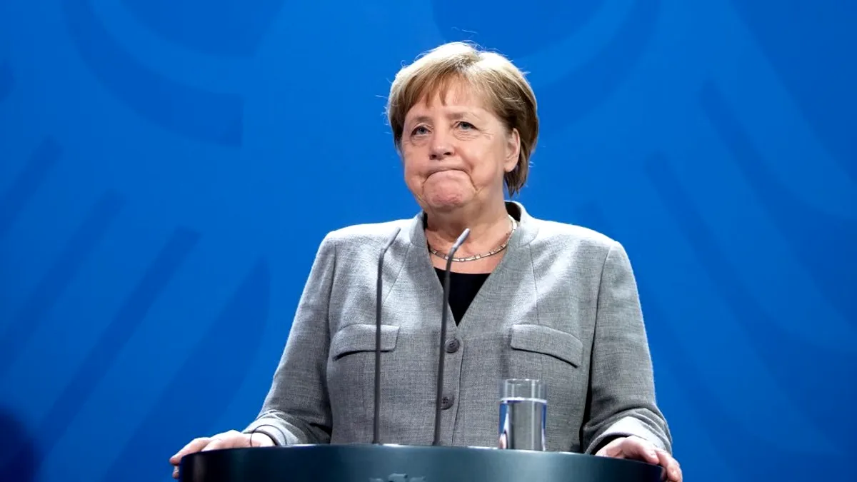 Flori și un puiet: Cu ce s-a ales, de fapt, Angela Merkel de la cabinetul său