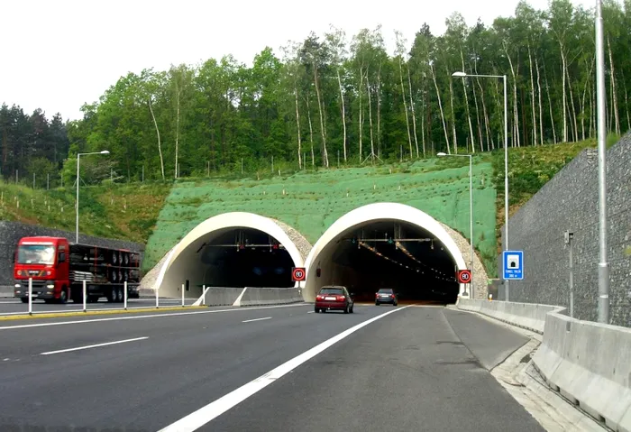 Instanța a dat verde la semnarea contractului pentru Lotul Meseș
