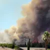 Peste 600 de pompieri se luptă cu incendiile de vegetație din Franța. Flăcările au cuprins Var și Corsica