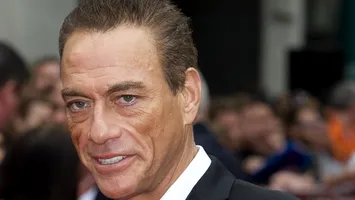 Dame ca pentru Van Damme: un nou rol - protagonist într-un dosar DIICOT