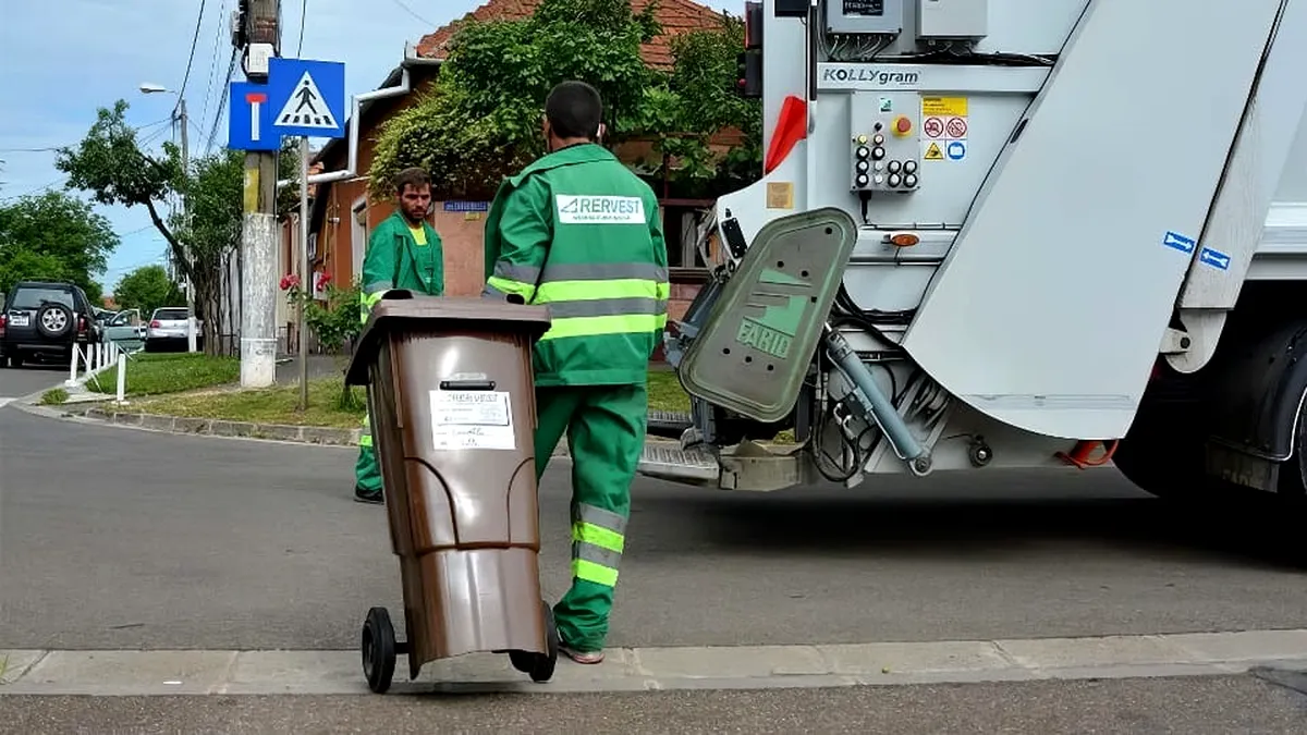 Stare de alertă declarată în județul Brăila după ce operatorul de salubritate a refuzat să mai ridice gunoiul