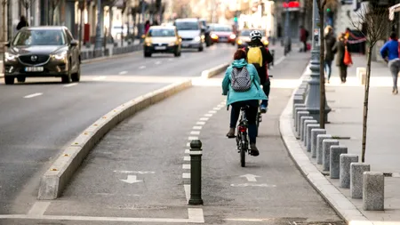 Capitala – în coada clasamentului european al numărului de „străzi școlare“ și piste de biciclete protejate