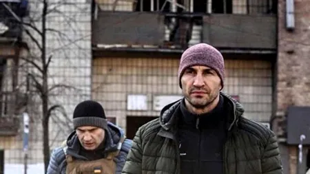 Kiev: bombe, oameni răniți, dărâmături