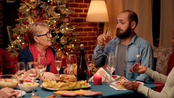 De ce ne certăm de sărbători cu familia și ce poți face ca să detensionezi situaţia