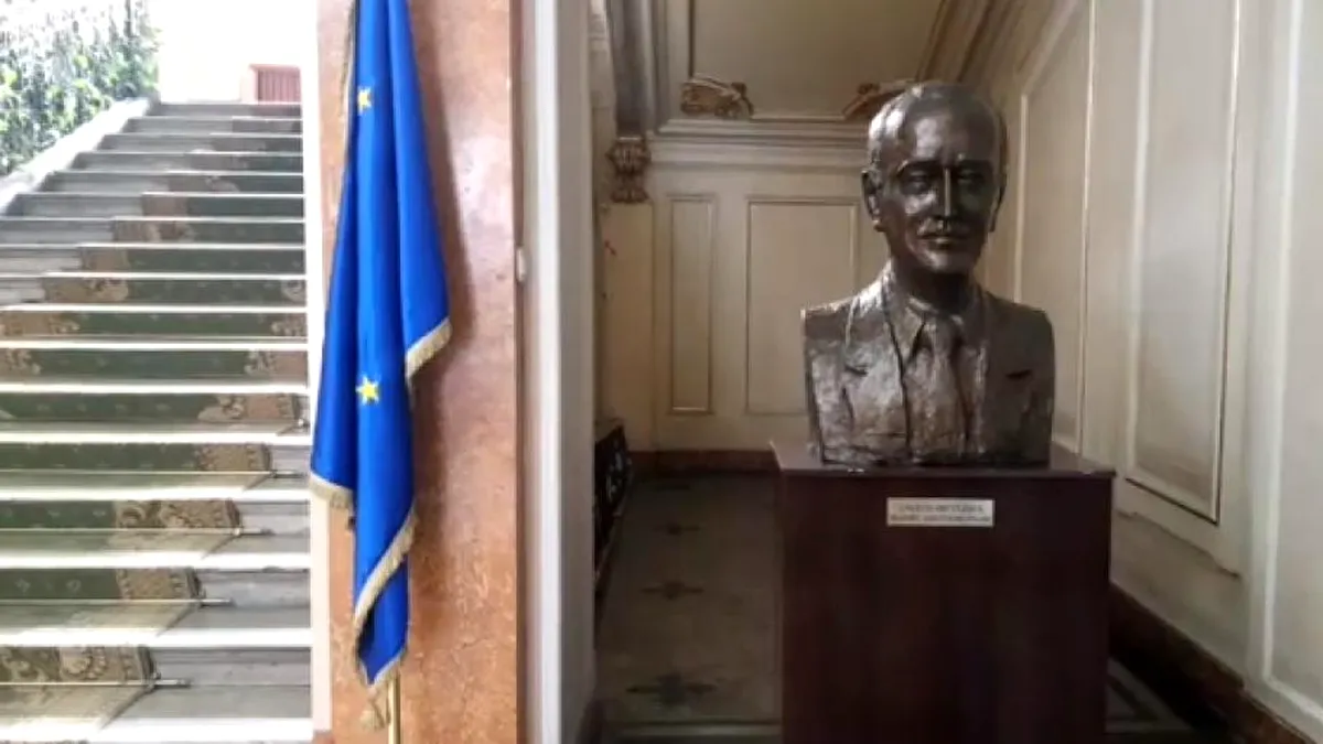 Cine a scos bustul socrului lui Adrian Năstase din holul Ministerului Agriculturii