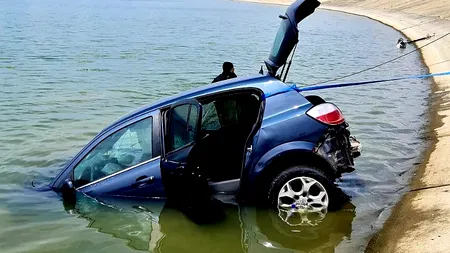 Giurgiu: Autoturism căzut în râul Argeș, la barajul Mihăilești