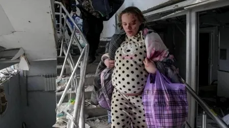 Bloggerița însărcinată care a scăpat din bombardamentul asupra maternităţii din Mariupol a născut o fetiţă (FOTO)