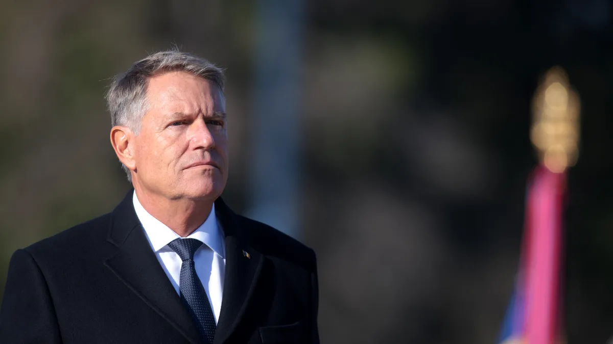 Klaus Iohannis merge la Bruxelles. Vorbește despre criza politică prin care trece România