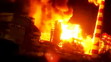 Drone ucrainene au lovit rafinării din Rusia, inclusiv Lukoil! Incendiu puternic în orașul Oryol