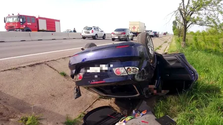 Accident pe DN 5. Două femei s-au răsturnat cu mașina pe marginea șoselei