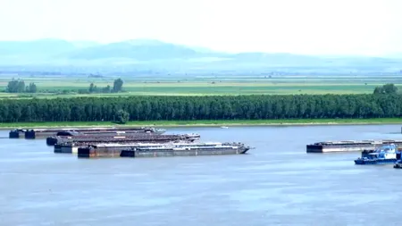 Războiul din Ucraina a redus cu 37% transportul internațional de mărfuri pe Dunăre