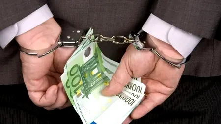 Românii, păcăliți din nou de hoți: se trimit citații în numele guvernatorului BNR