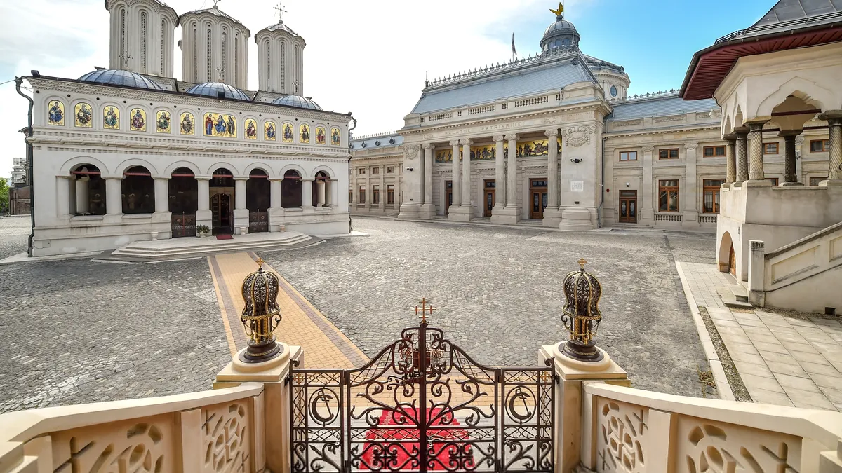 Buget 2022: Fonduri pentru renovarea bisericilor, respectiv pentru funcţionarea Mitropoliei Basarabiei