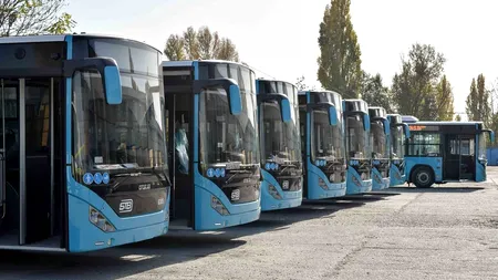 Vești bune pentru microbiști. În noaptea meciului România-Israel, autobuzele vor circula până la 00:30