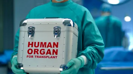 Record european: Transplant de inimă cu organul ținut în afara corpului timp de 12 ore