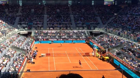 Tenis: Tsitsipas și Zverev calificați în semifinale la Madrid
