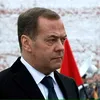 Democrația „superioară” lăudată de Șoșoacă. Medvedev vrea confiscarea companiilor străine după modelul URSS