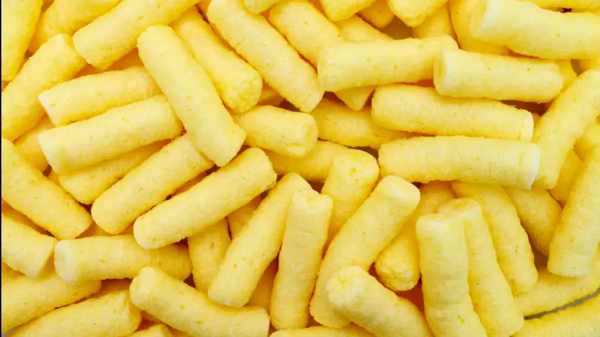 Pufuleții, sub lupa specialiștilor. Cât de sigură este gustarea preferată a românilor