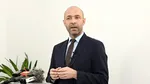 Zeci de milioane pe sisteme care nu merg, apoi angajări noi. Sabin Sărmaș, despre digitalizarea făcută „la noi”