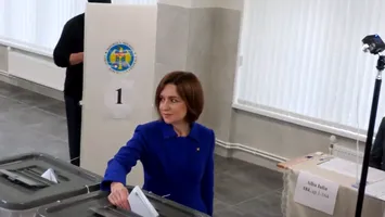 Maia Sandu a votat pentru „pace și un viitor european”: „Vă invit pe toți să mergeți la vot”