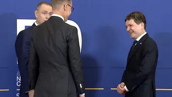 La summitul B9, Nicușor Dan cere creșterea cheltuielilor militare după modelul promovat de Donald Trump