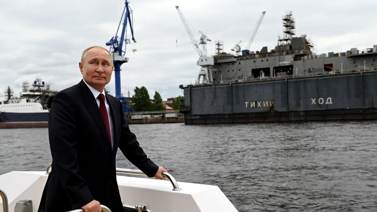 Flota 'fantomă' a Rusiei bântuie prin România și Marea Mediterană, alimentând tensiunile geopolitice