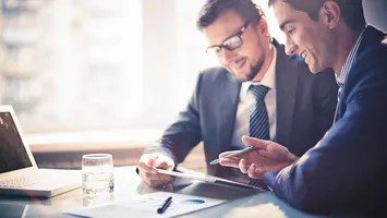 Munca la negru scapă de sub control! 530 de angajați fără contract la o singură firmă