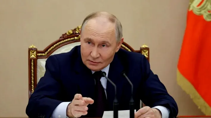 Putin ne amenință rău de tot: e pregătit chiar acum de-un război cu Europa!