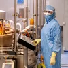 Americanii cumpără cel mai mare producător de medicamente generice din România