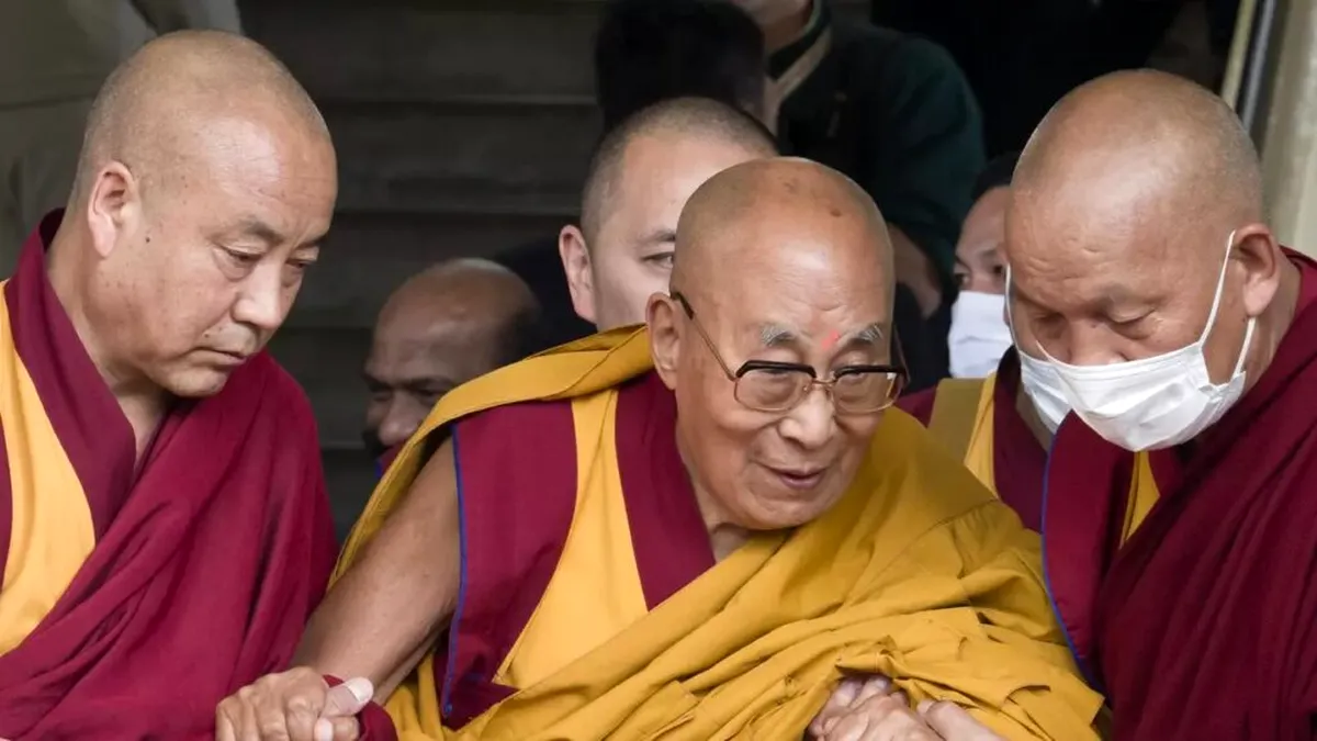 Dalai Lama la New York pentru tratament medical: susținătorii se adună în număr mare pentru a-l saluta