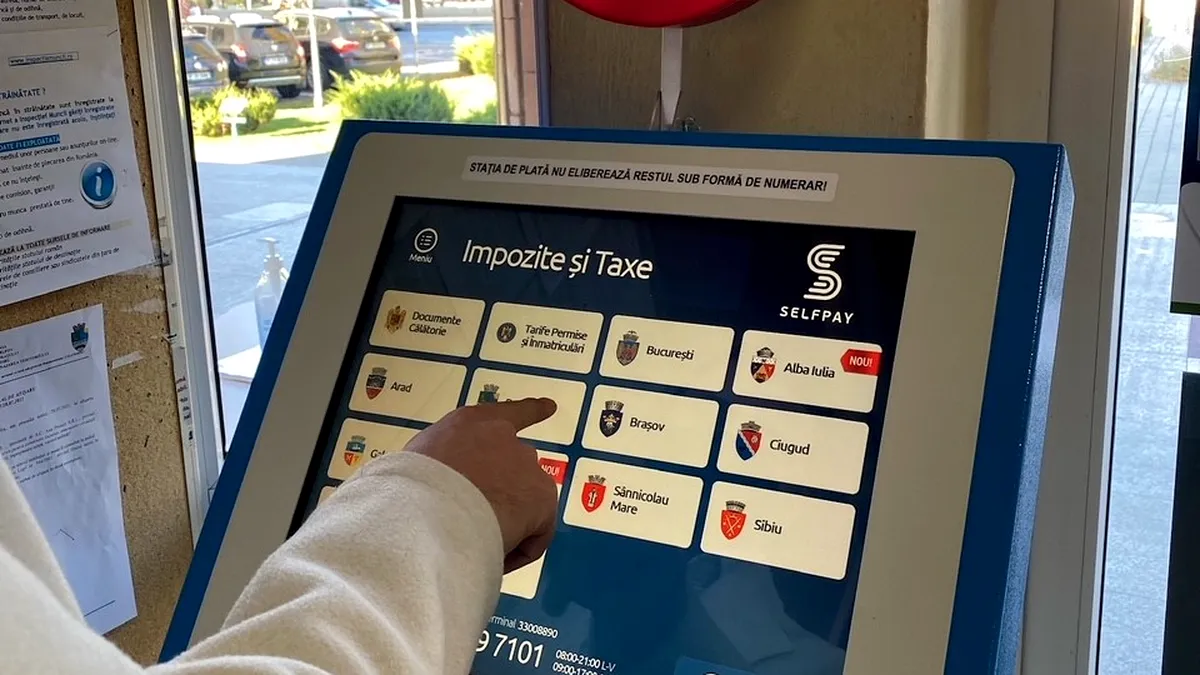 Bucureștenii s-au grăbit să plătească taxele și impozitele online: Peste 10.000, în prima zi de încasare la Sectorul 4