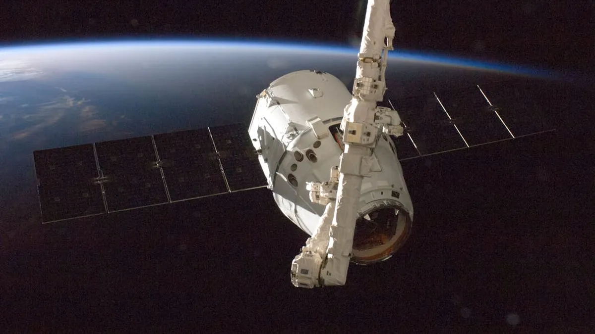 Alertă de securitate în spațiu: Rusia interceptează sateliții europeni și ar putea provoca prăbușirea lor