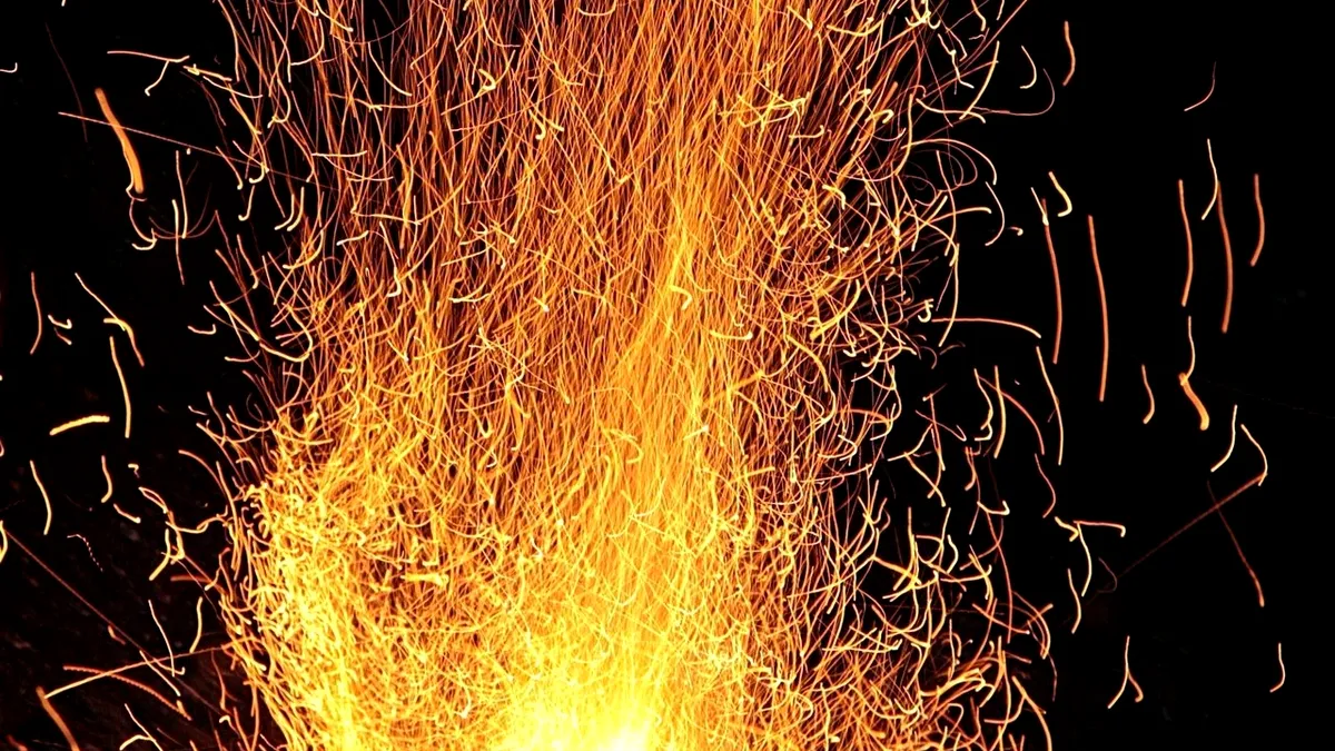 ArcellorMittal închide furnalul și oțelăria din Cracovia pe fondul scăderii cererii de oțel