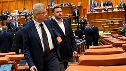 Guvernul Veștea n-a trecut de Parlament. Ce urmează