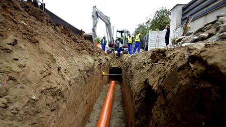 Se schimbă sursa de finanțare a peste 500 de proiecte de apă, canalizare și gestionare a deșeurilor, cu risc de neîncadrare în termenele din PNRR