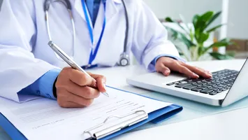 Orașul posibilităților pentru medici: li se oferă 6.000 de euro primă și apartament de serviciu