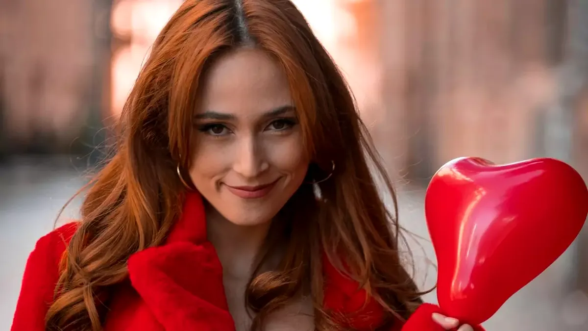 Fenomenul Andra Gogan: de la scenă la TikTok – anatomia unei cariere digitale de milioane