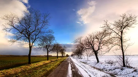 Vremea, la extreme în România. De la frig și ninsoare, la temperaturi peste media normală